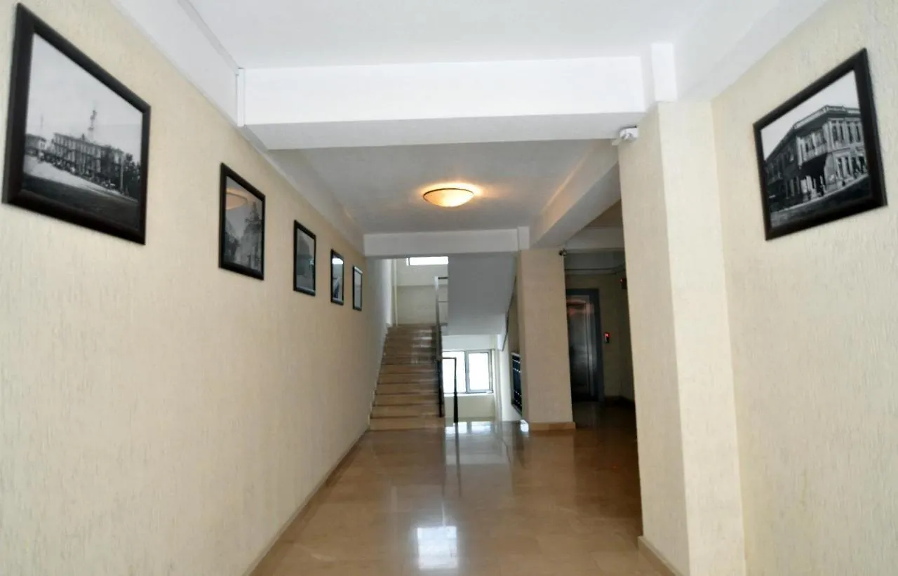 New!-Downtown Apartment Ll Тбилиси